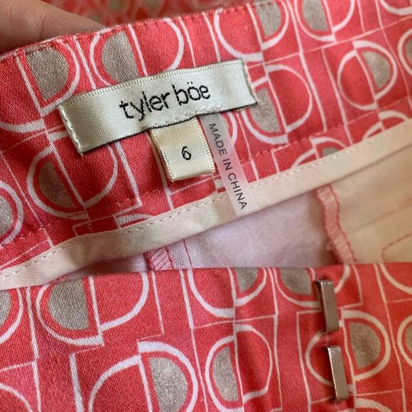Tyler Boe Pink Print Pants, Size 6 - Picture 4 of 4